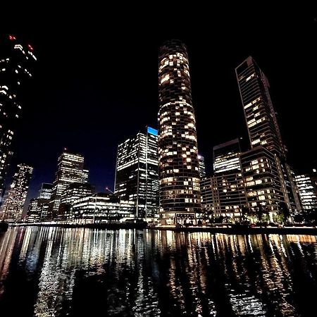 Meridian Stays Canary Wharf Close To Excel And O2 ลอนดอน ภายนอก รูปภาพ