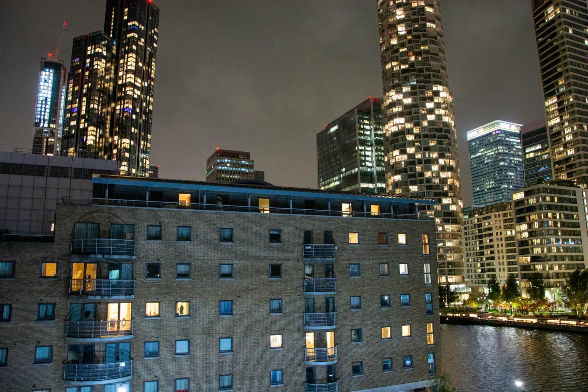 Meridian Stays Canary Wharf Close To Excel And O2 ลอนดอน ภายนอก รูปภาพ