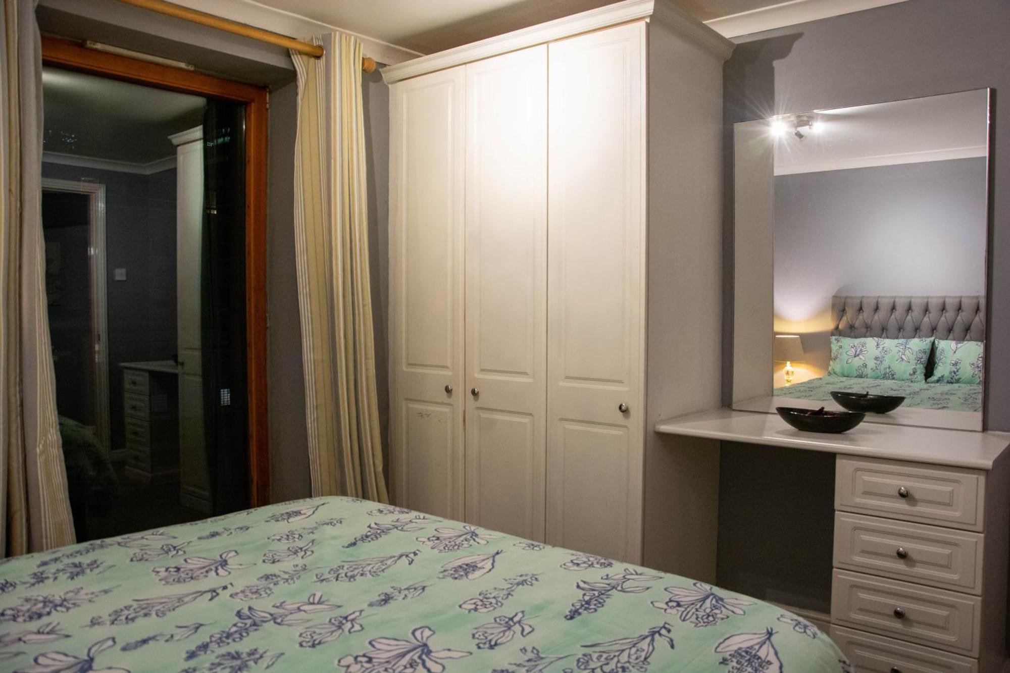 Meridian Stays Canary Wharf Close To Excel And O2 ลอนดอน ภายนอก รูปภาพ